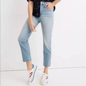 Madewell Tall Classic Straight Jeans in Meadowland Wash